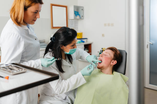 Best Emergency Dental Care for Abscessed Tooth in Wmington, IL